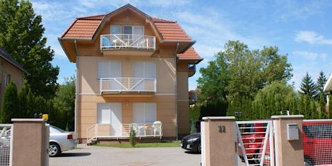 Árnyas Apartmanház, 3 apartman 12 férőhely