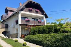 Gyöngyház Apartman, 2 apartman 8 férőhely