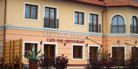 Kék Öböl Panzió, 11 szoba 28 férőhely