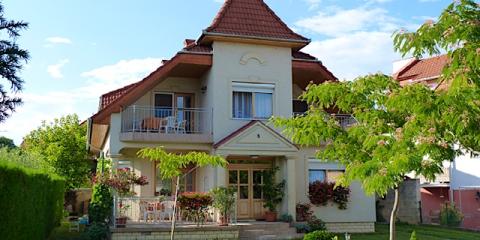 Marianna Apartmanház, 3 apartman 12 férőhely