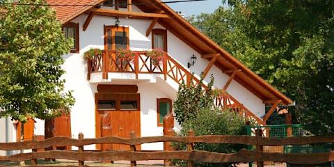 Rádpuszta Gasztro Élménybirtok, 5 szoba 12 férőhely