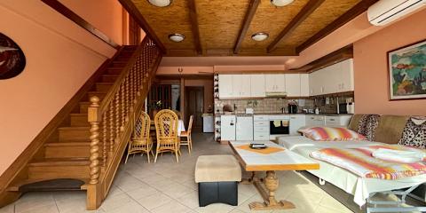 Violetta Apartman, 1 apartman 8 férőhely