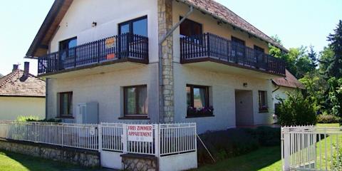 Gyöngyvirág Vendégház, 4 szoba 9 férőhely