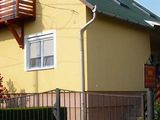 Papp Apartman, 1 apartman 8 férőhely