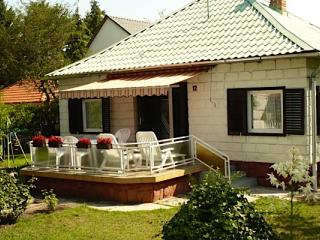 Csocsó Nyaralóház, 3 apartman 6 férőhely