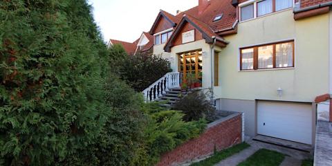 Szabó Ház, 3 apartman 12 férőhely