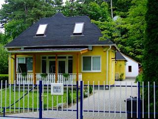 Relax Pihenőház, 4 apartman 19 férőhely