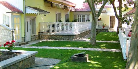 Rózsakert Panzió, 15 szoba 40 férőhely