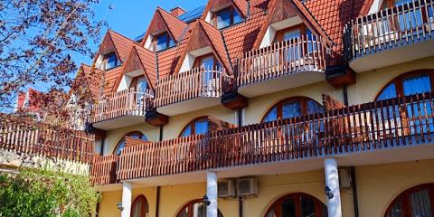 Ágnes Hotel, 33 szoba 66 férőhely