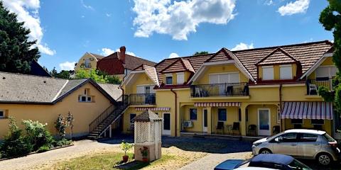 Gyula Villa, 5 apartman 10 férőhely