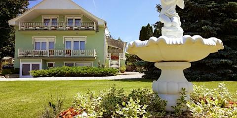 Elisoria Apartmanház, 8 apartman 16 férőhely