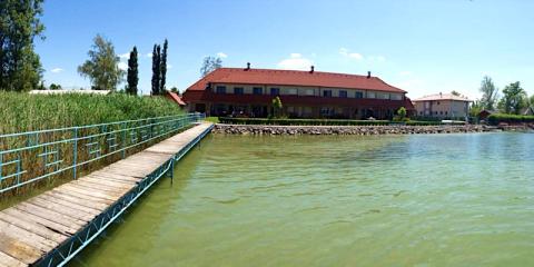 Hársas Apartmanház, 12 apartman 42 férőhely