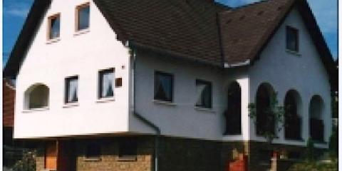 Elisabeth Apartman, 3 apartman 8 férőhely