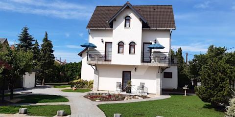 Kaltenecker-Ház, 8 szoba 16 férőhely