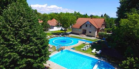 Wellness Hotel Szindbád, 55 szoba 150 férőhely