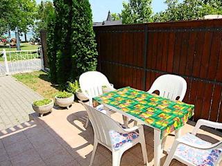 Balatonpart Apartman, 1 apartman 5 férőhely
