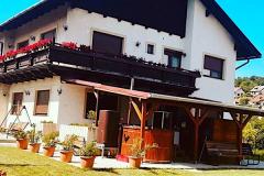 Babati Nyaraló, 7 apartman 28 férőhely