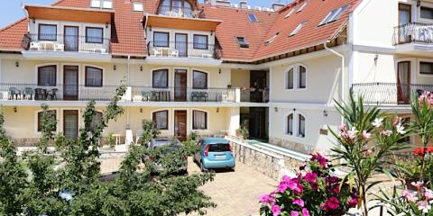 Club Unicum Apartmanház, 3 apartman 8 férőhely