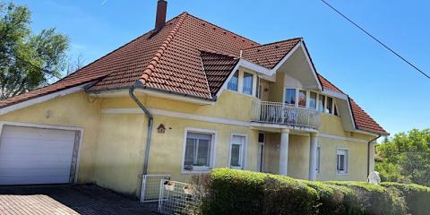 Esther Apartman, 2 apartman 4 férőhely