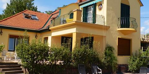 Villa Zsófia Apartman, 7 apartman 18 férőhely