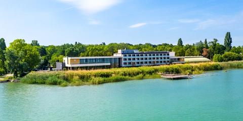 Hotel OTP, 54 szoba 114 férőhely