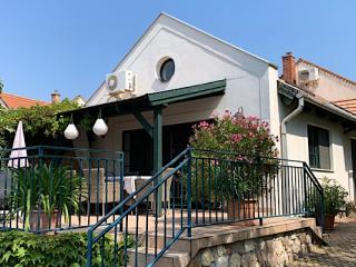 Mandula Ház, 5 szoba 8 férőhely