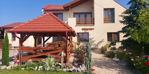 Ildikó Apartman, 3 apartman 12 férőhely