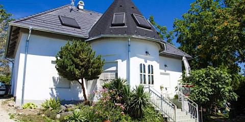 Zöld Ház Apartman, 1 apartman 8 férőhely