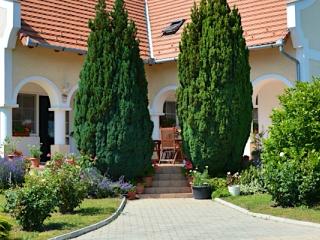 Fortuna Vendégház, 4 szoba 8 férőhely