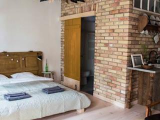 Ablak a Hegyre Vendégház, 4 szoba 12 férőhely