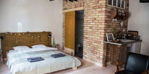 Ablak a Hegyre Vendégház, 4 szoba 12 férőhely