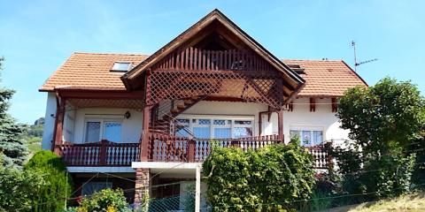 Erika Apartman, 3 apartman 10 férőhely