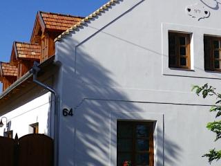 Kinizsi Vendégház, 7 szoba 34 férőhely