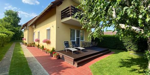 Bence Apartman, 3 apartman 12 férőhely