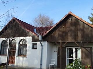 Teniszszálló Vendégház, 4 szoba 25 férőhely