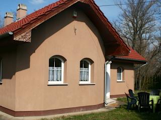 Kápolnai Vendégház, 2 szoba 6 férőhely