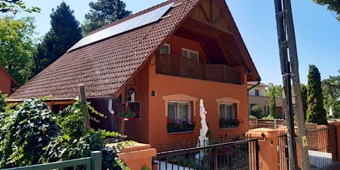 Várdomb Nyaralóház, 2 apartman 8 férőhely